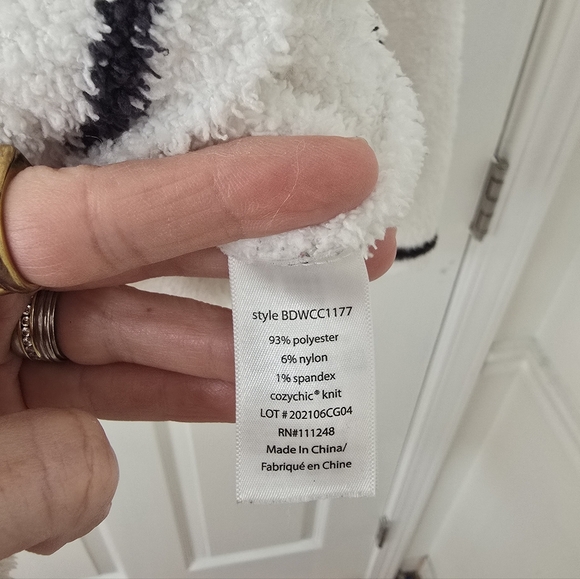 Barefoot Dreams Cozychic Knit Lounge Shorts Set Size M - Picture 6 of 8